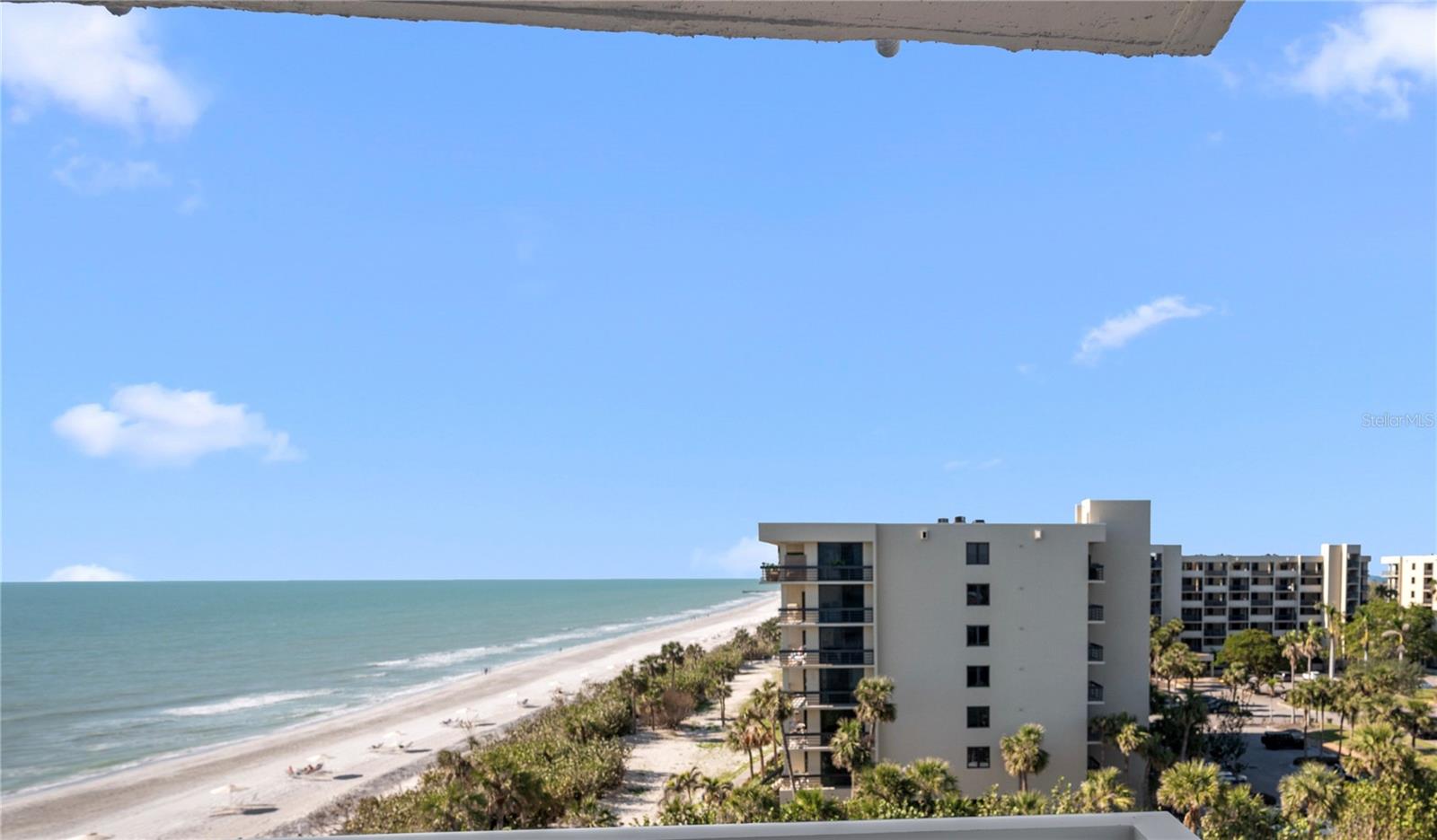 1050 LONGBOAT CLUB RD #704