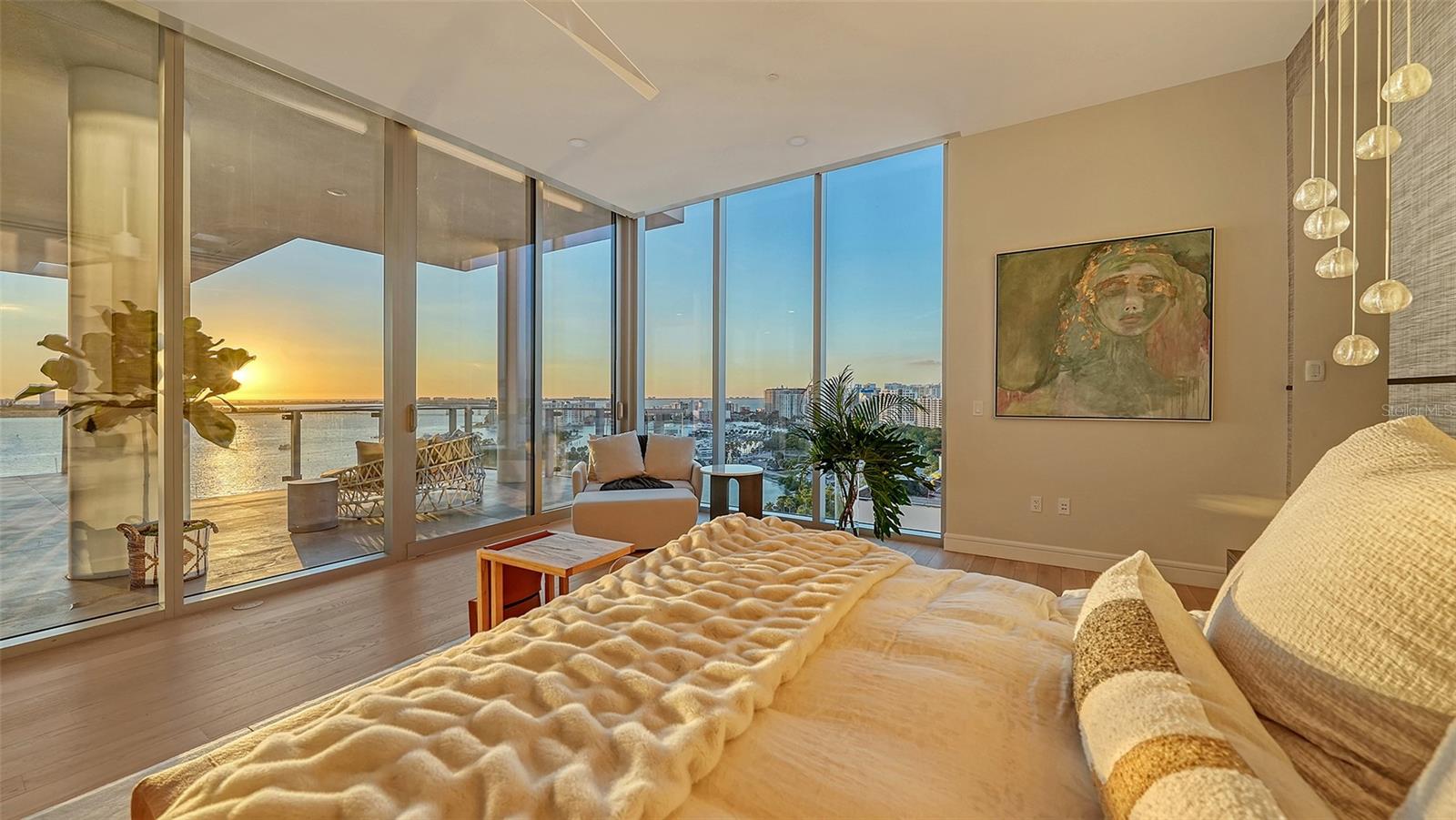 605 S GULFSTREAM AVE #12