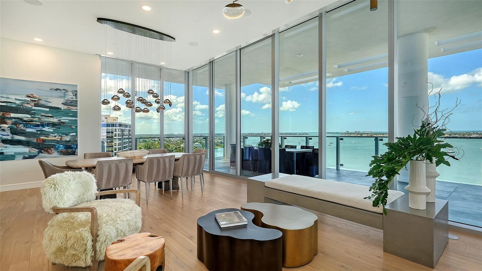 605 S GULFSTREAM AVE #12