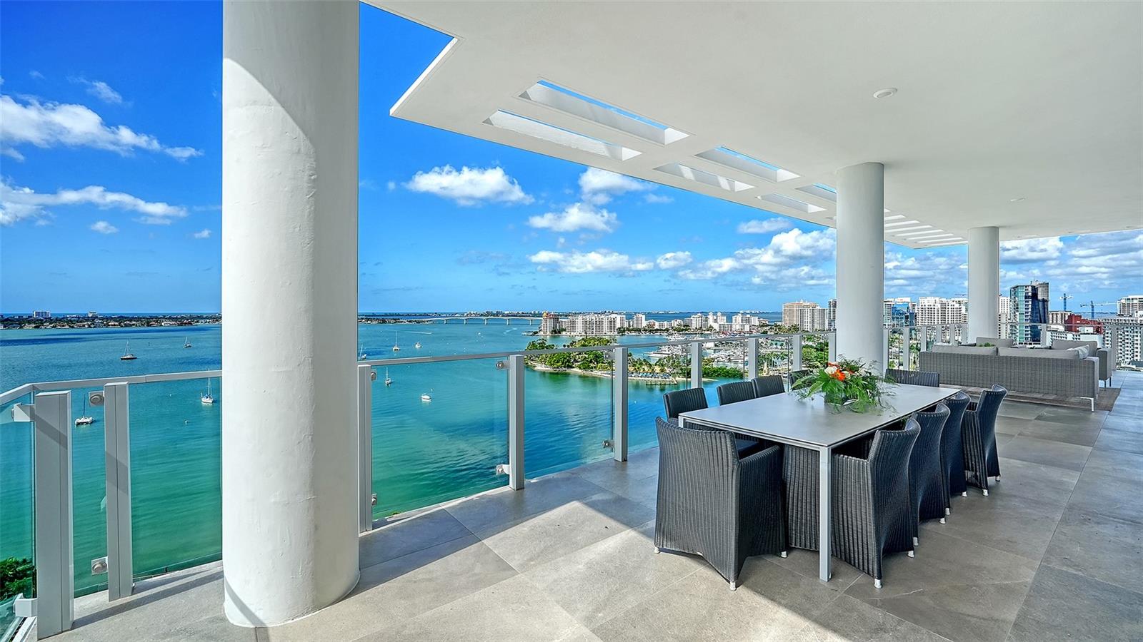 605 S GULFSTREAM AVE #12