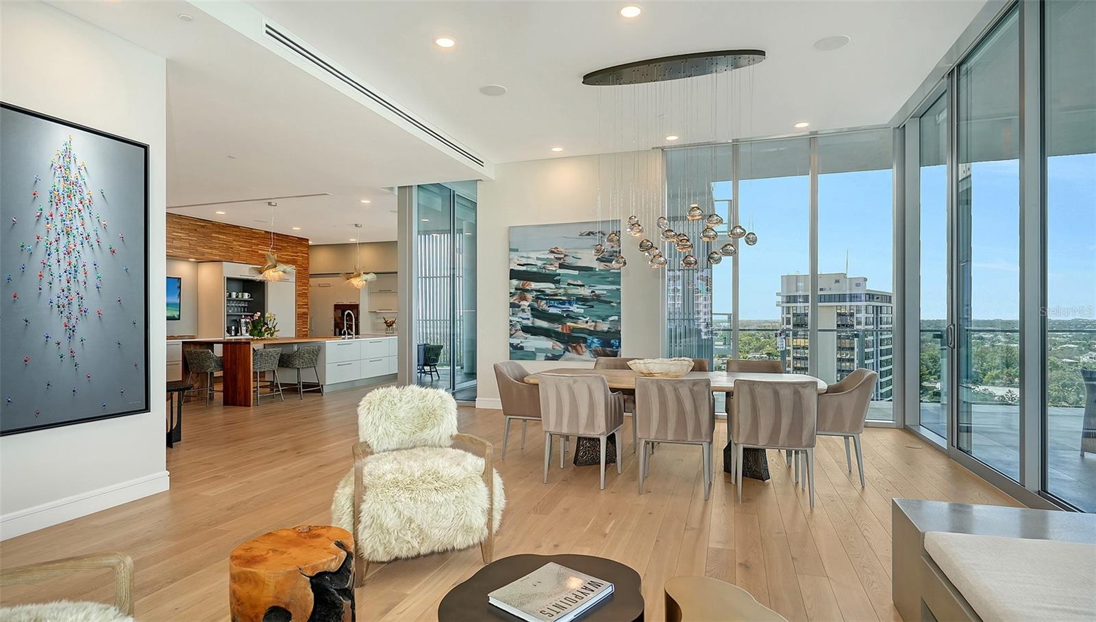 605 S GULFSTREAM AVE #12