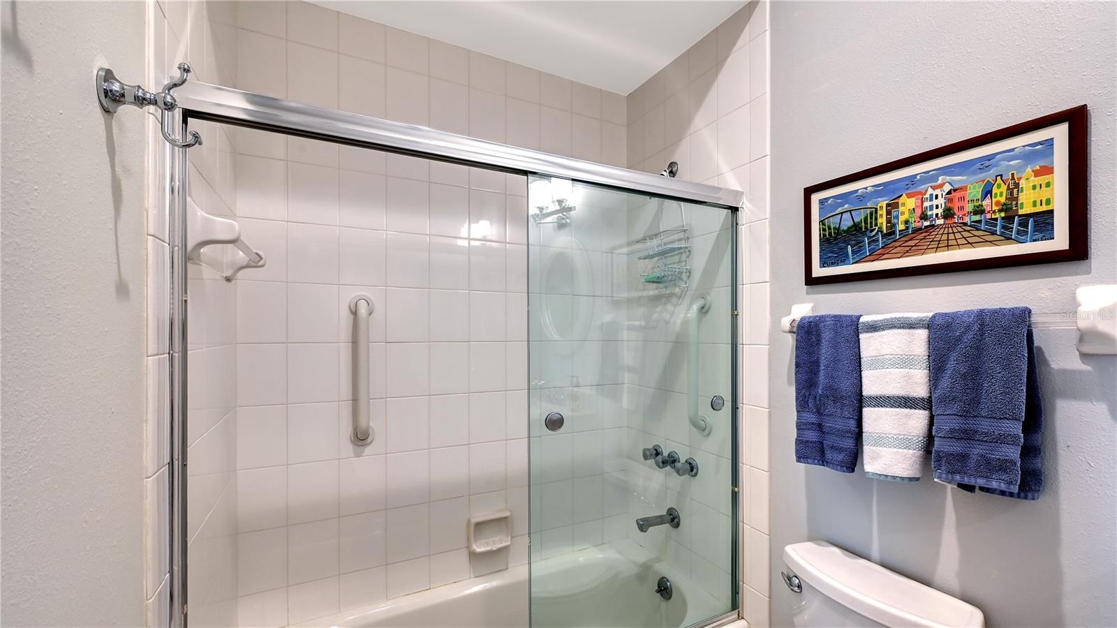 2013 HARBOUR LINKS DR #2013