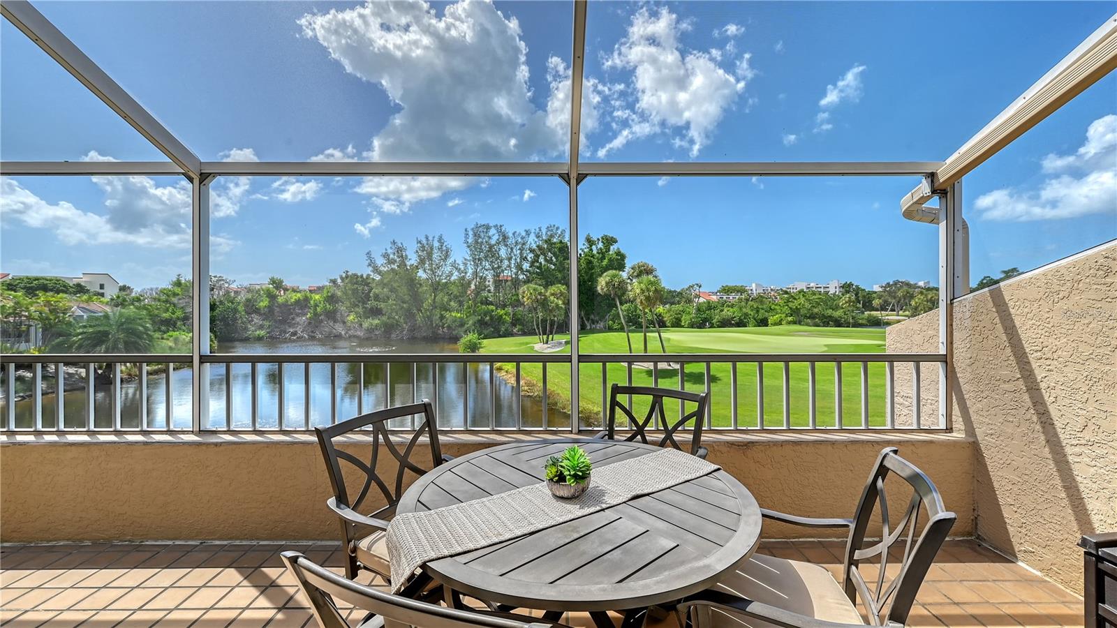 2013 HARBOUR LINKS DR #2013