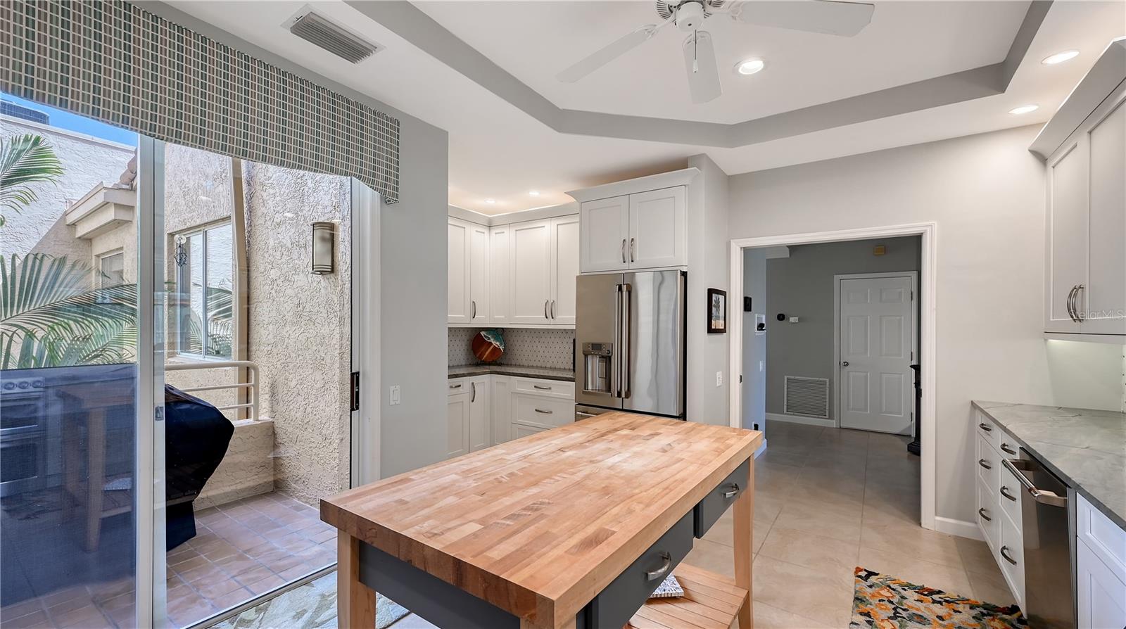 2013 HARBOUR LINKS DR #2013