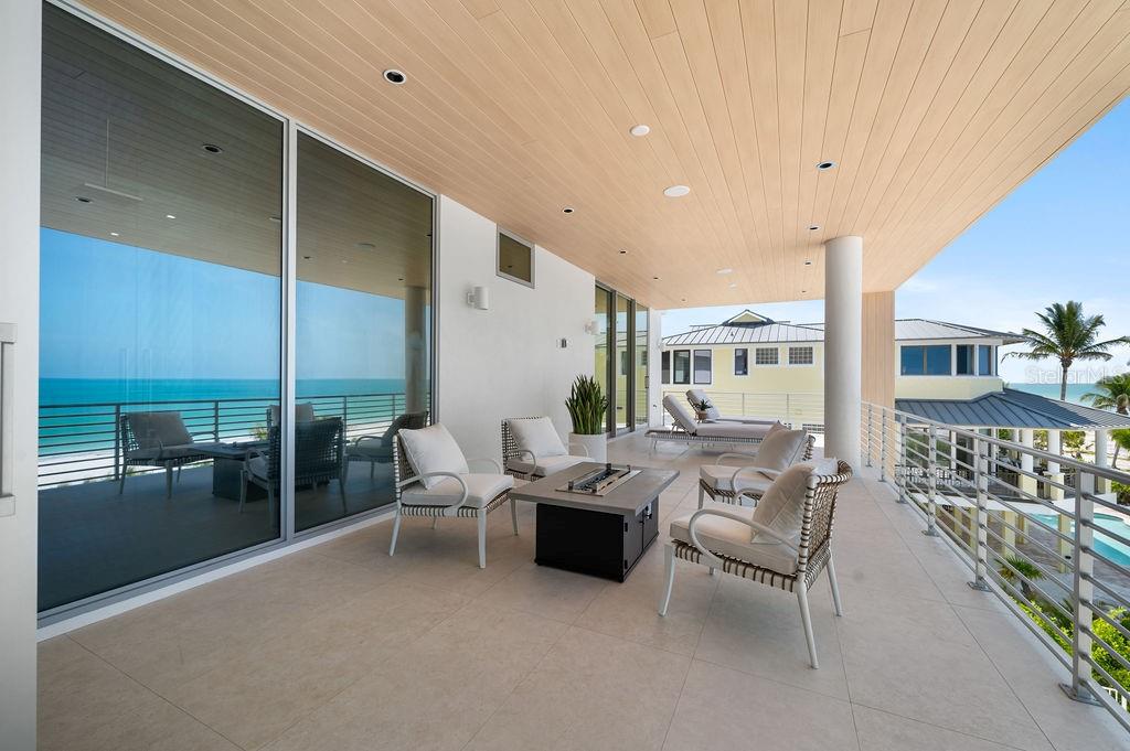 6489 GULFSIDE RD