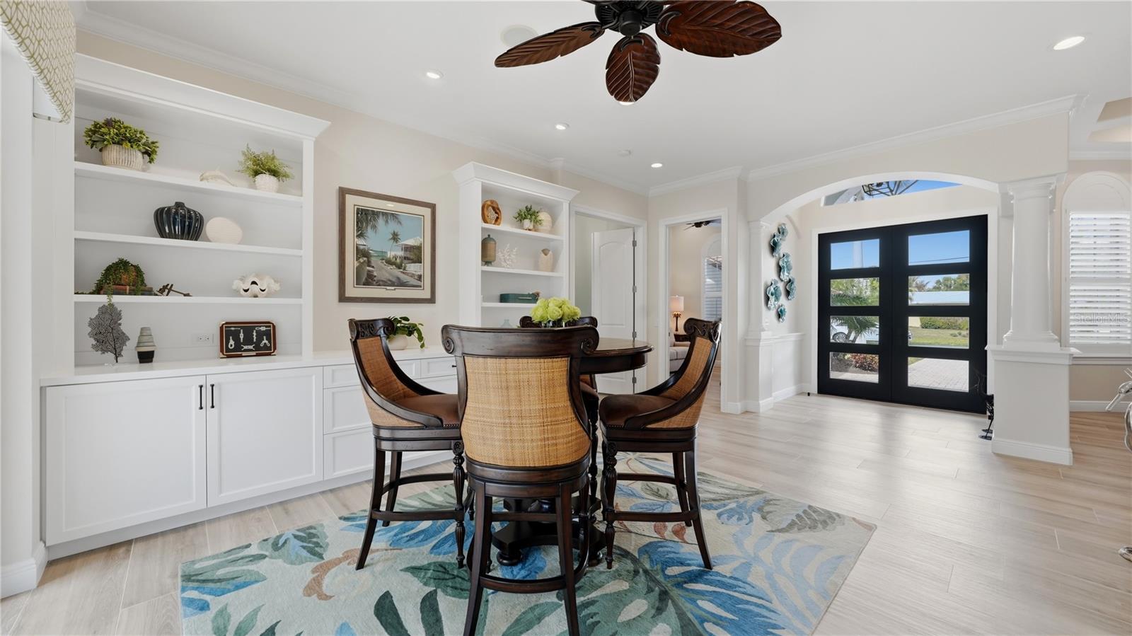7637 COVE TER