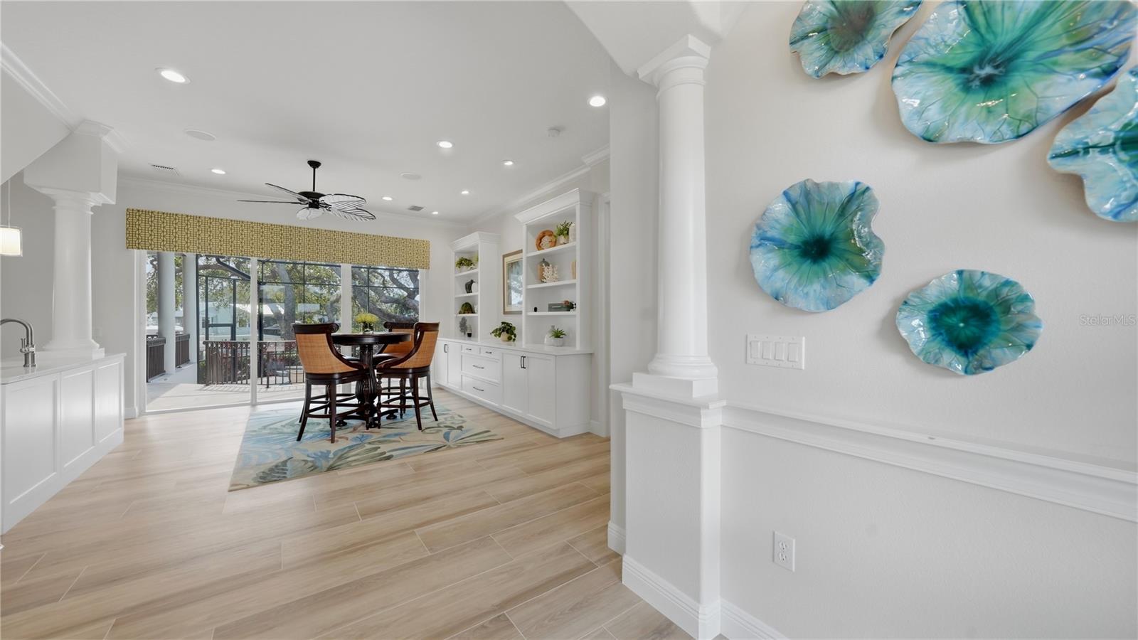 7637 COVE TER