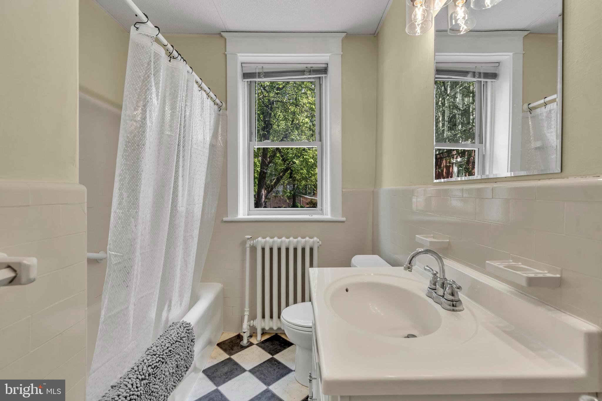 1505 Delaware Ave #2a