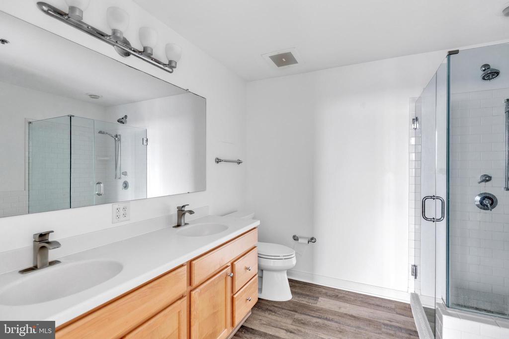 105-UNIT CHRISTINA LANDING DR #1503