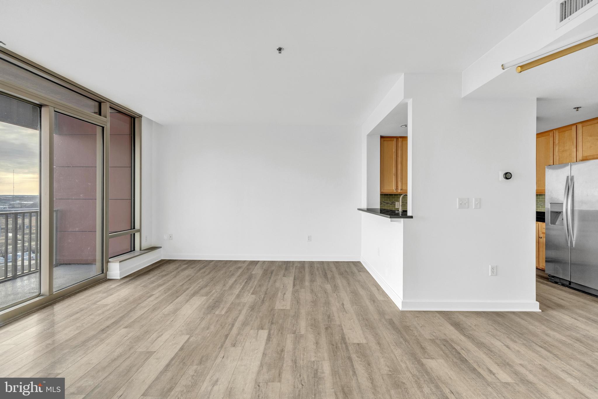 105-UNIT CHRISTINA LANDING DR #1503