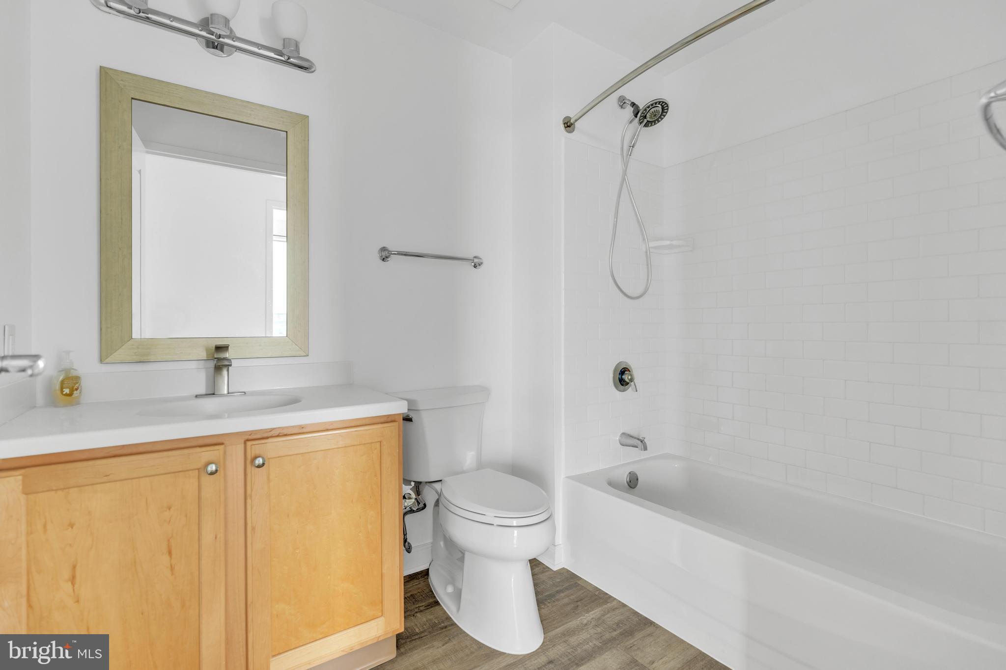 105-UNIT CHRISTINA LANDING DR #1503