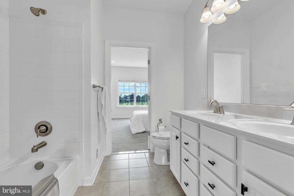 428 Rosenberger Dr