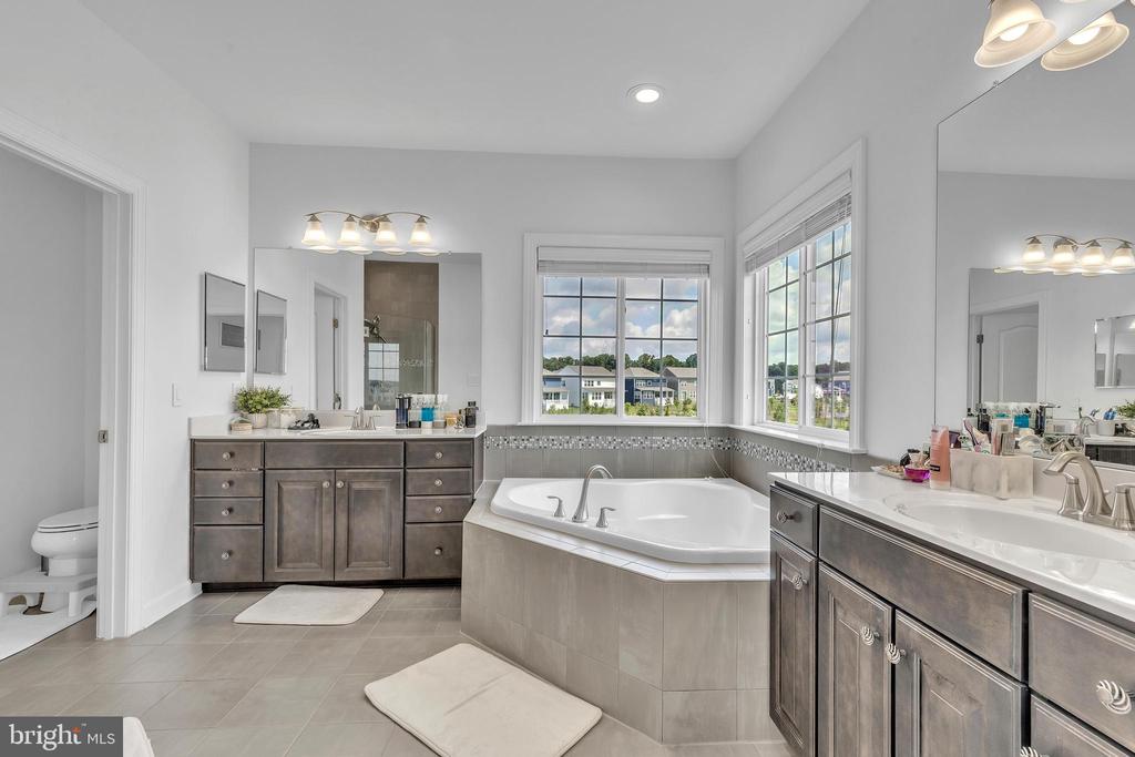 428 Rosenberger Dr