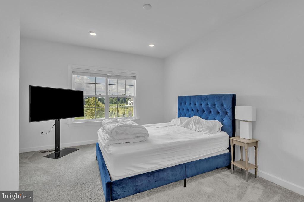 428 Rosenberger Dr
