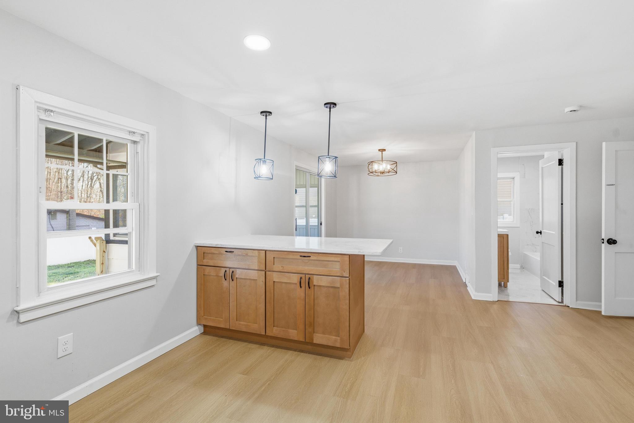 1904 GARFIELD AVENUE