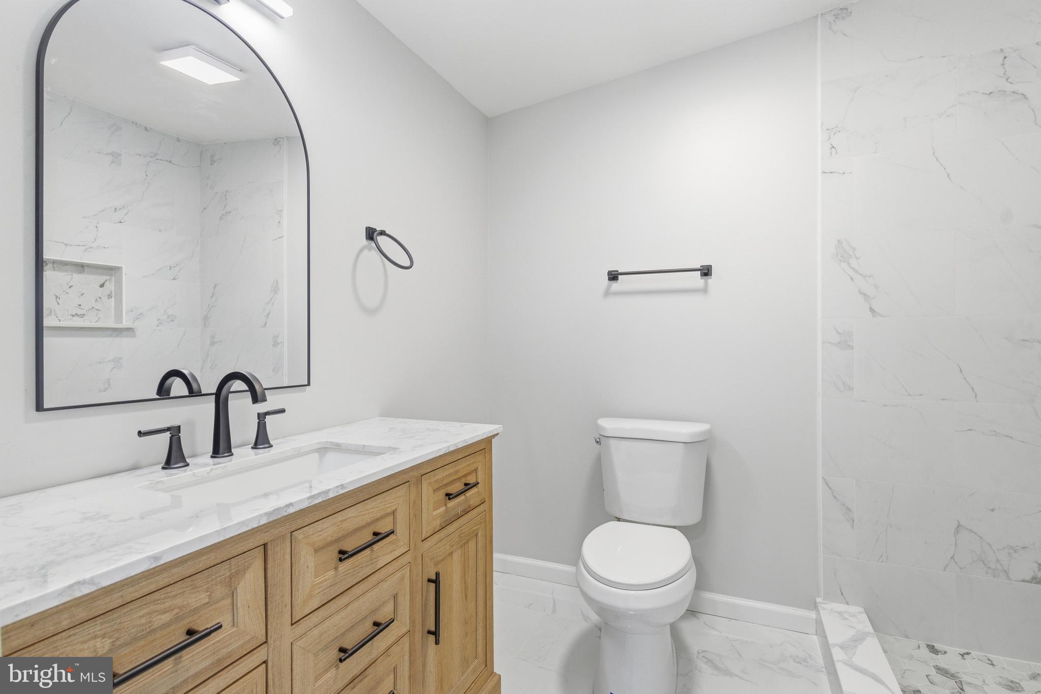 1904 GARFIELD AVENUE