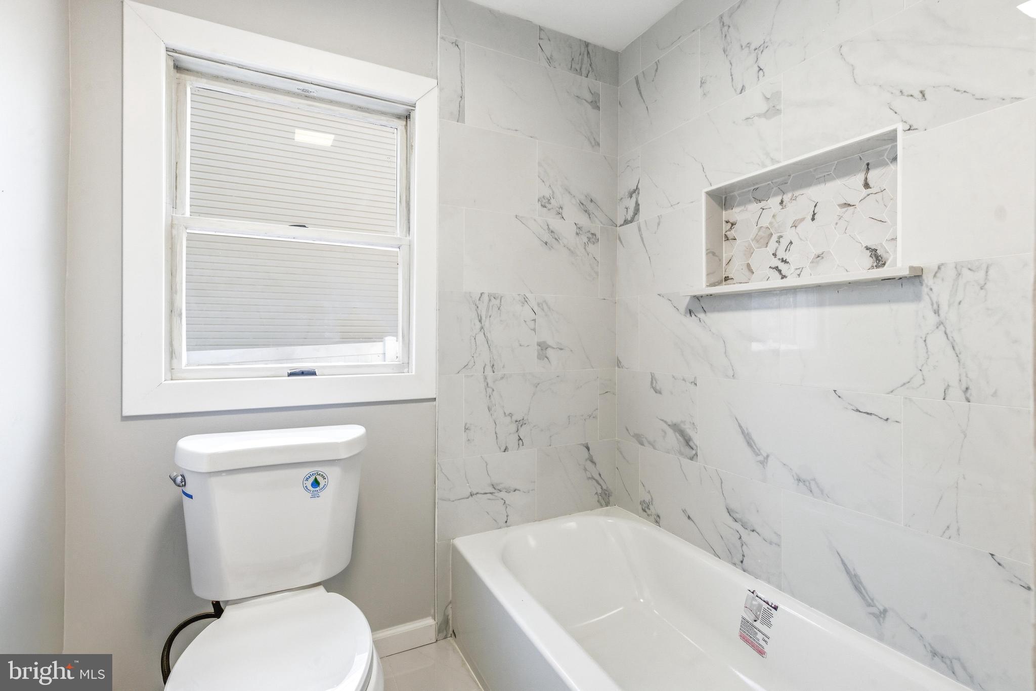 1904 GARFIELD AVENUE