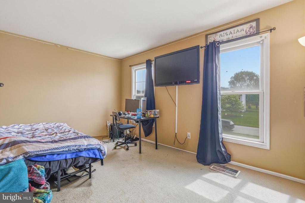 39 PEGASUS PLACE