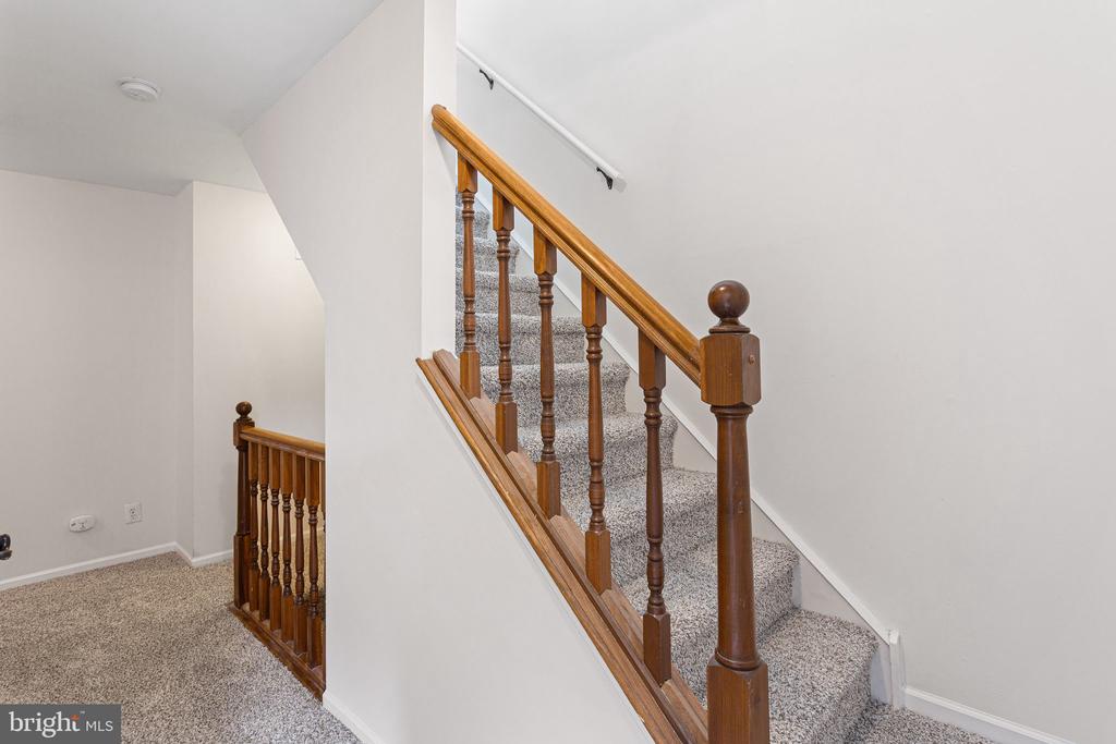 302 BERKSHIRE WAY