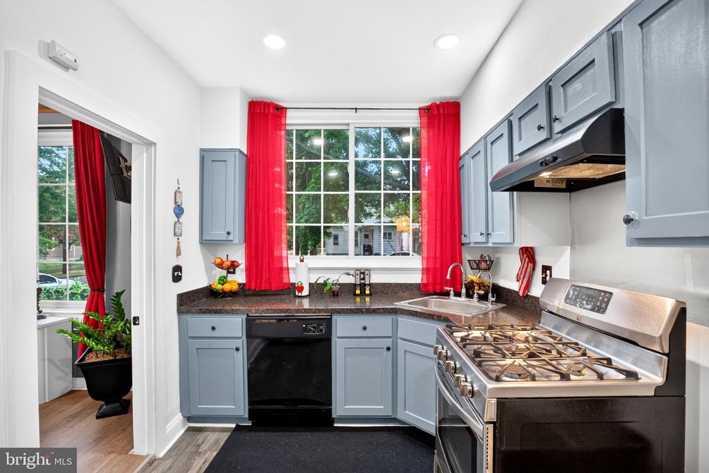 3022 PENN STREET