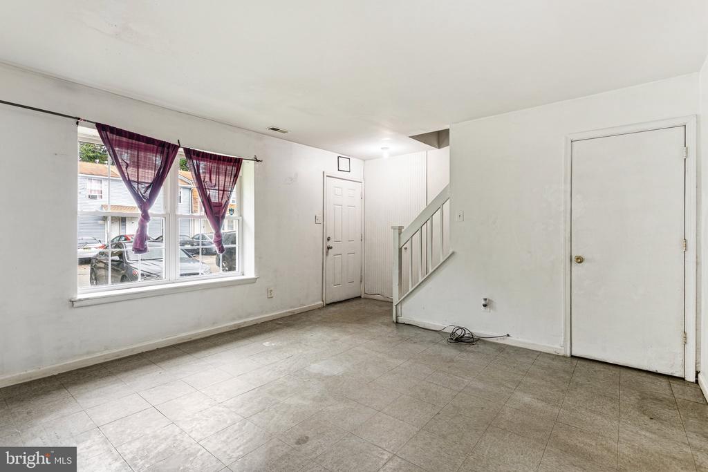 54 BEAU RIVAGE DRIVE