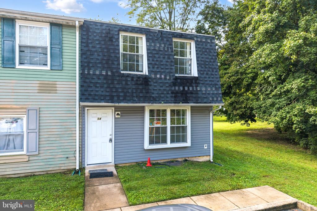 54 BEAU RIVAGE DRIVE