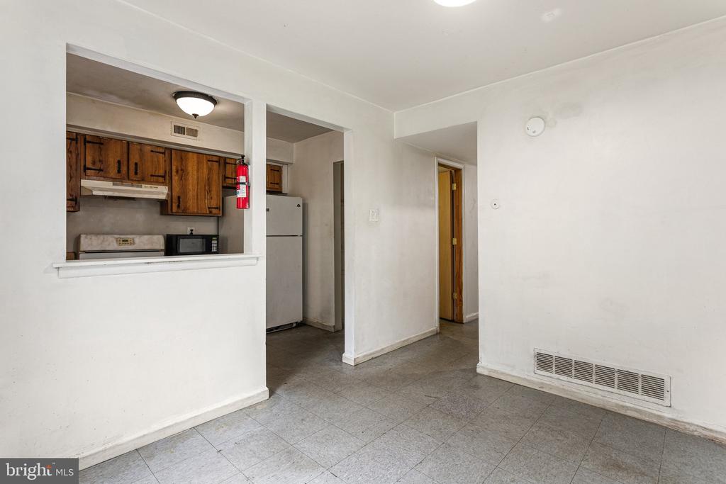54 BEAU RIVAGE DRIVE