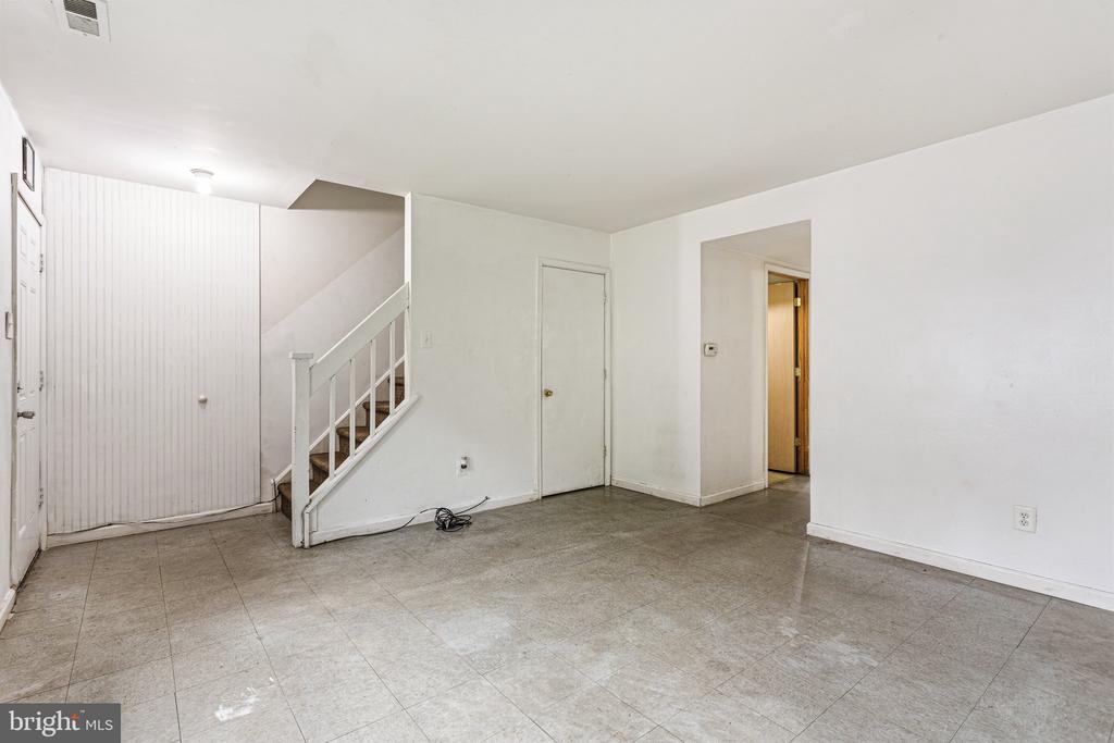 54 BEAU RIVAGE DRIVE