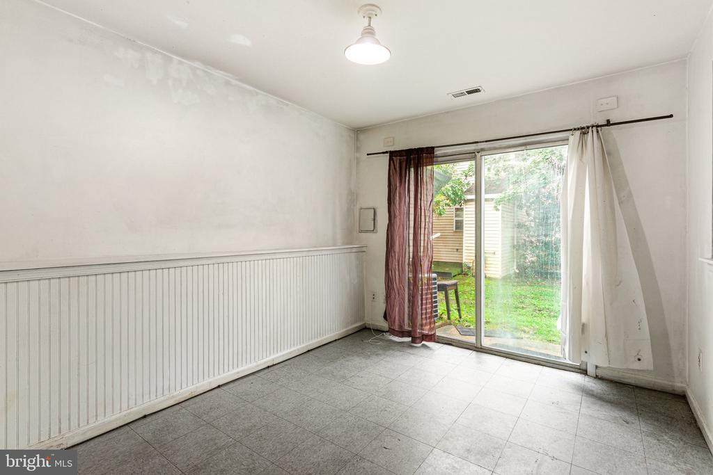 54 BEAU RIVAGE DRIVE