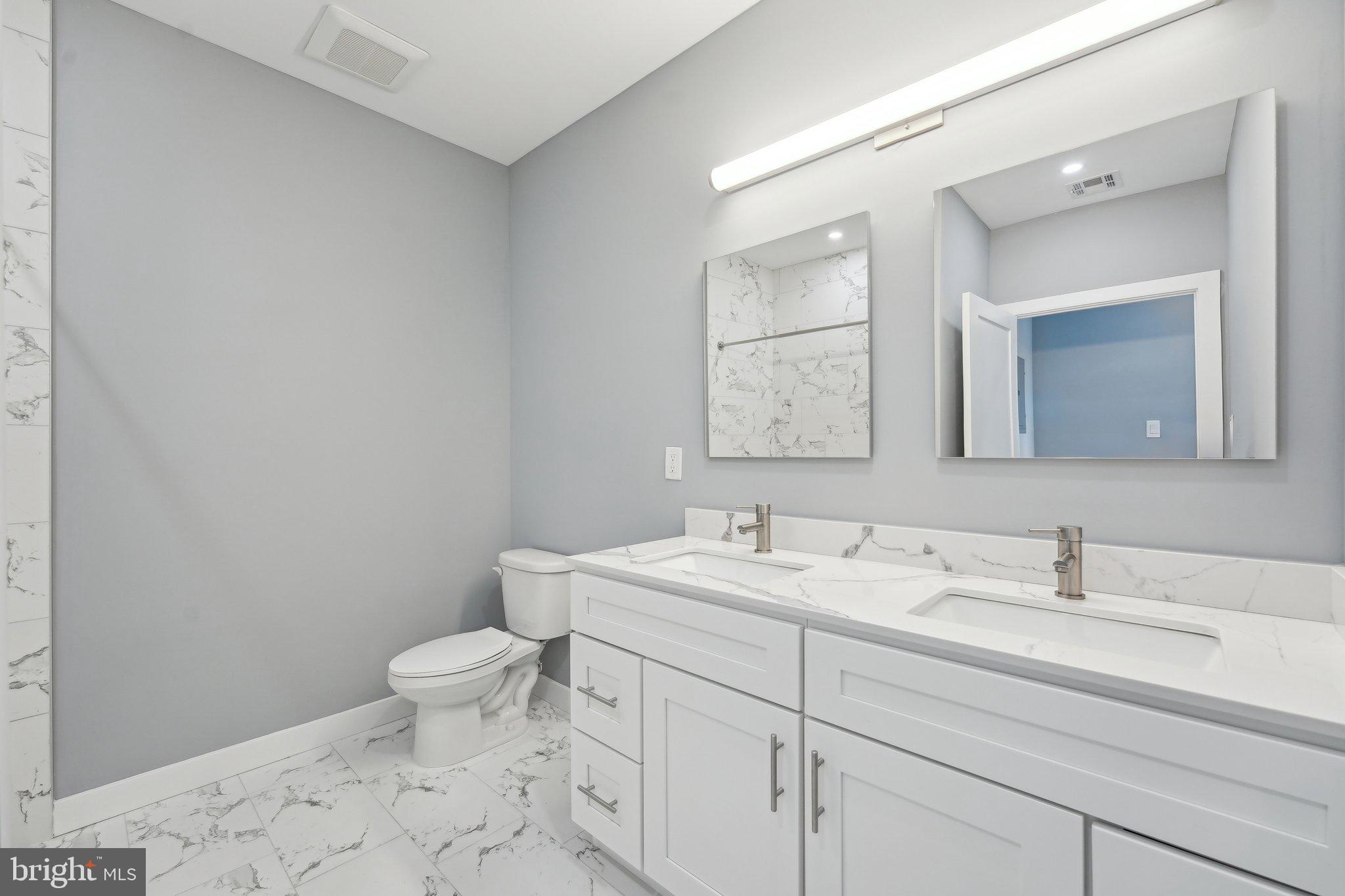 2421 BRISTOL RD #2BED2BATH