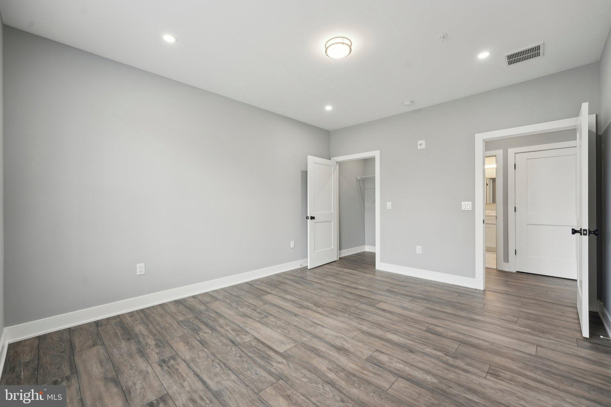 2421 BRISTOL RD #3BED2BATH