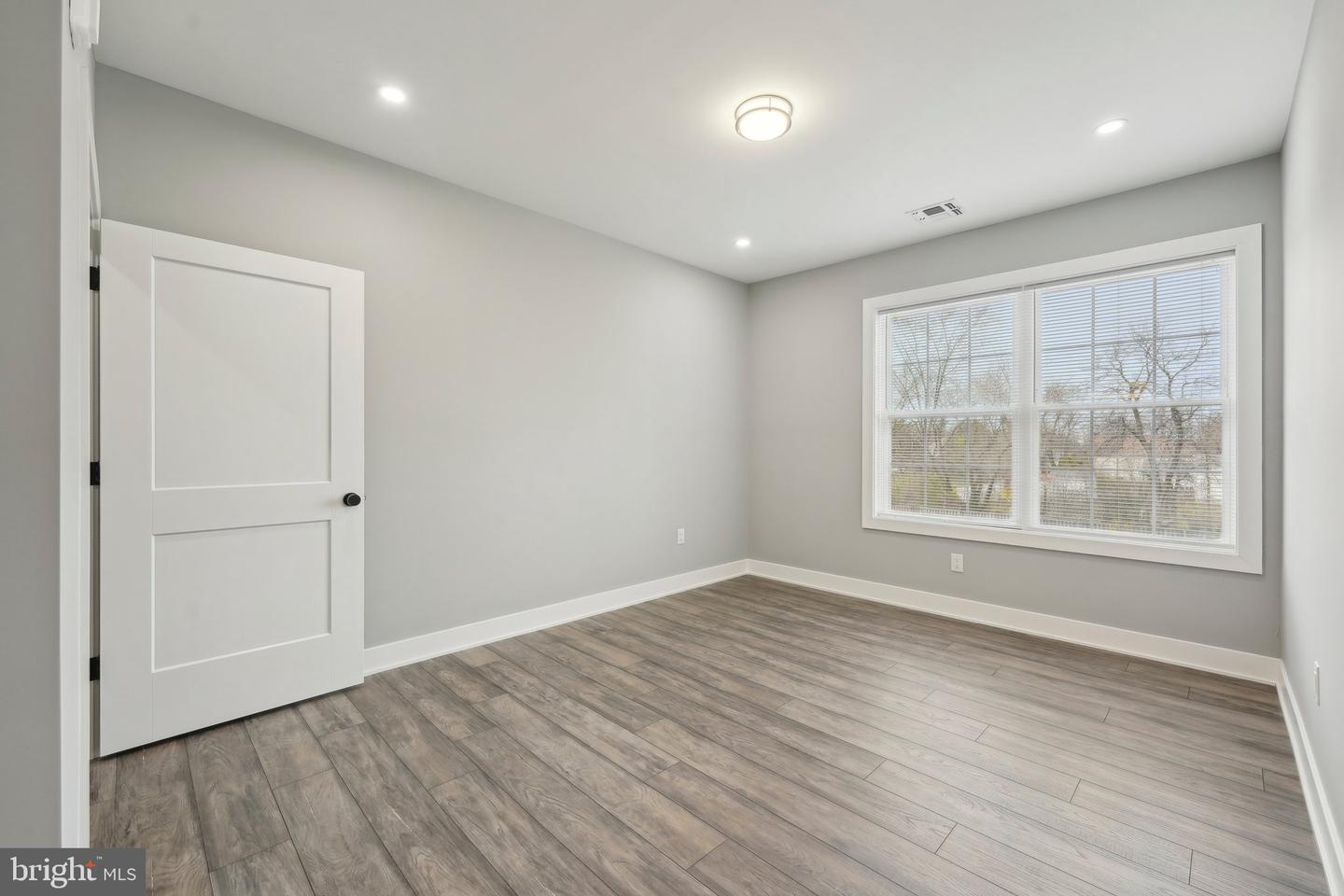 2421 BRISTOL RD #2BR-107