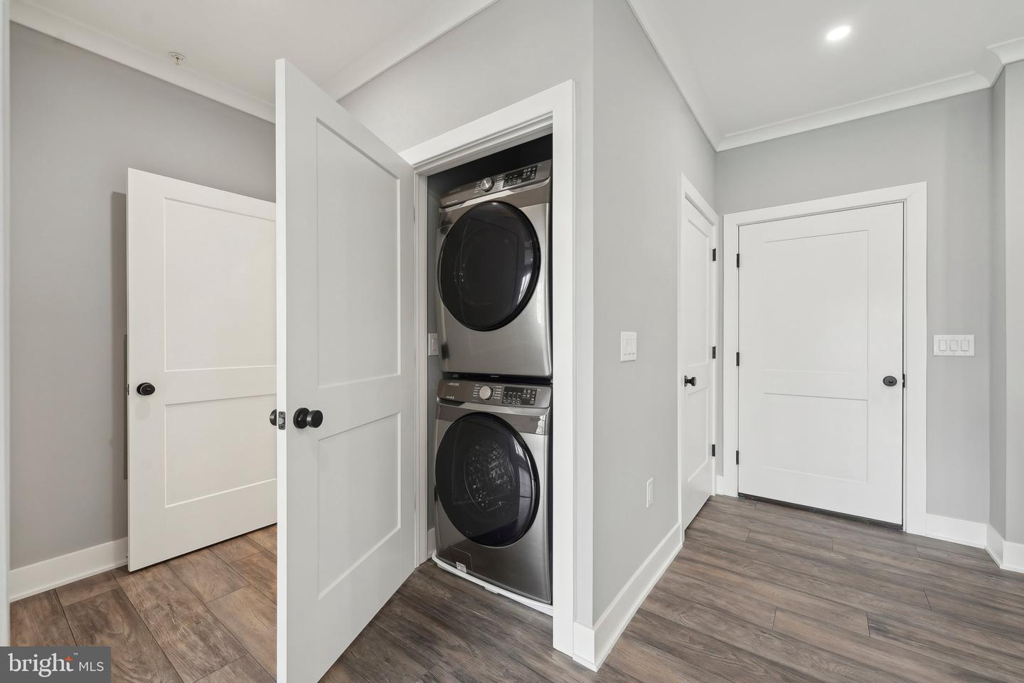 2421 BRISTOL RD #2BR-109
