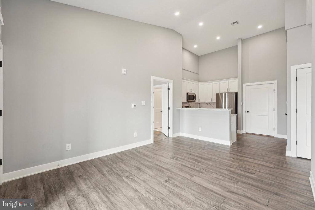 2421 BRISTOL ROAD 2B-100
