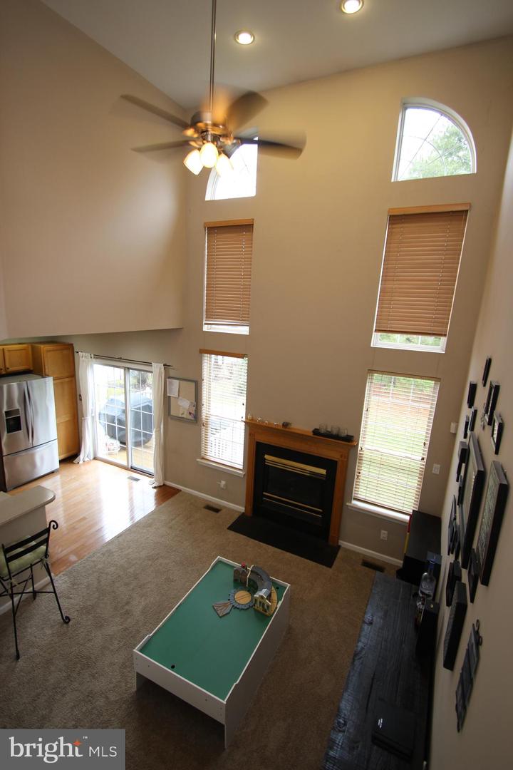 115 Lydia Ln