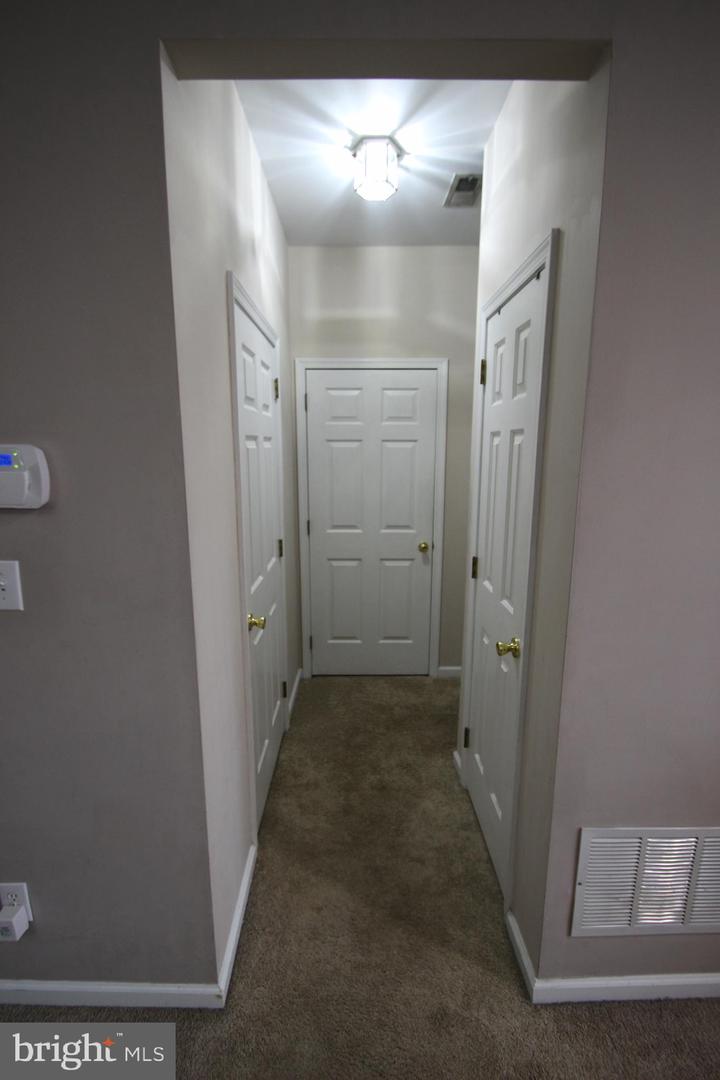 115 Lydia Ln