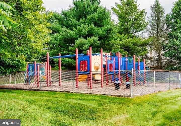 115 Lydia Ln