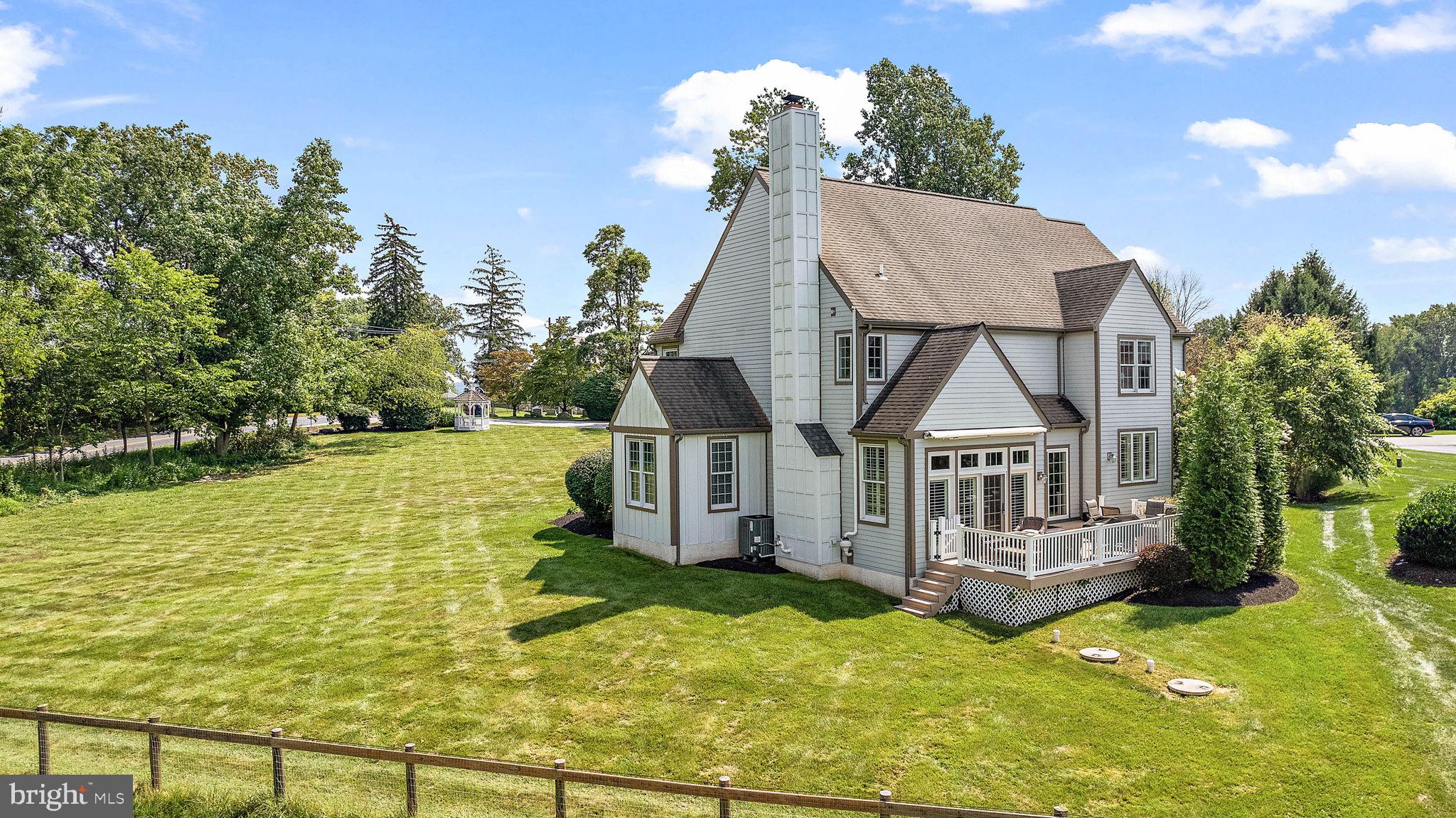 1604 Saint Peters WAY