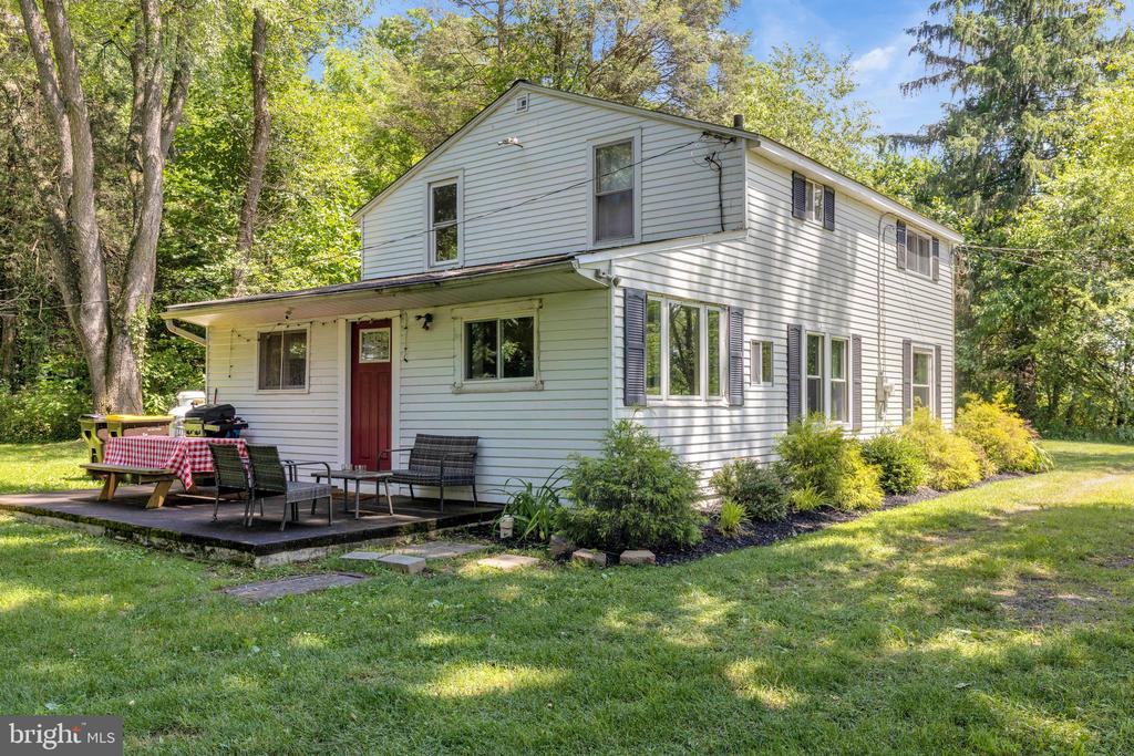 333 Warwick Rd
