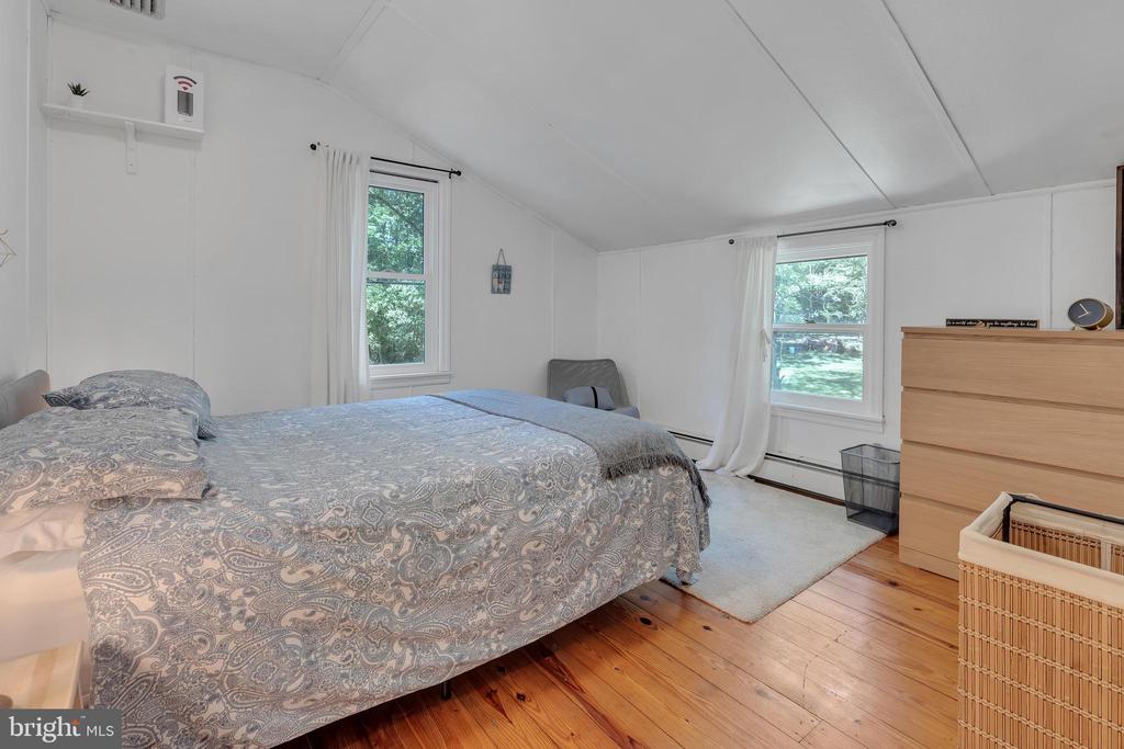 333 Warwick Rd