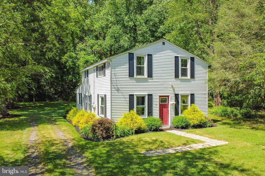 333 Warwick Rd