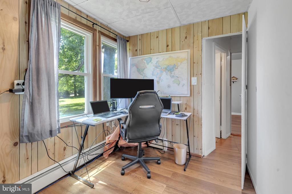333 Warwick Rd