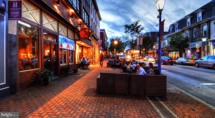 131 BRIDGE ST #3B-1-1414