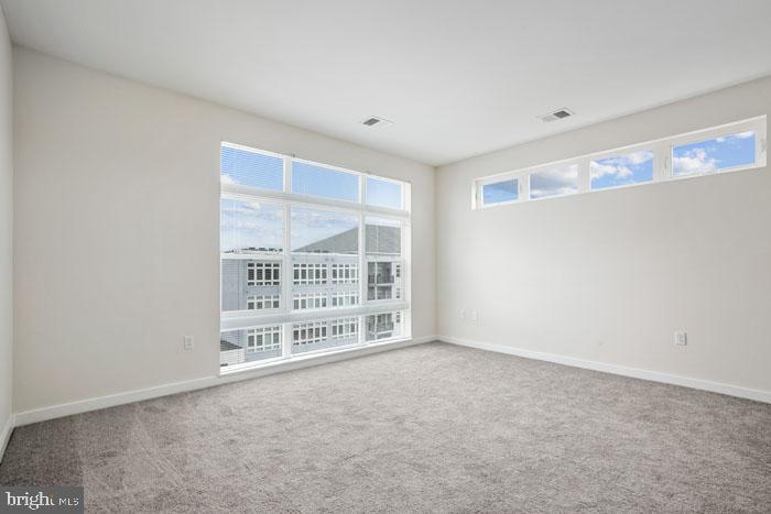 131 BRIDGE ST #3B-1-1414