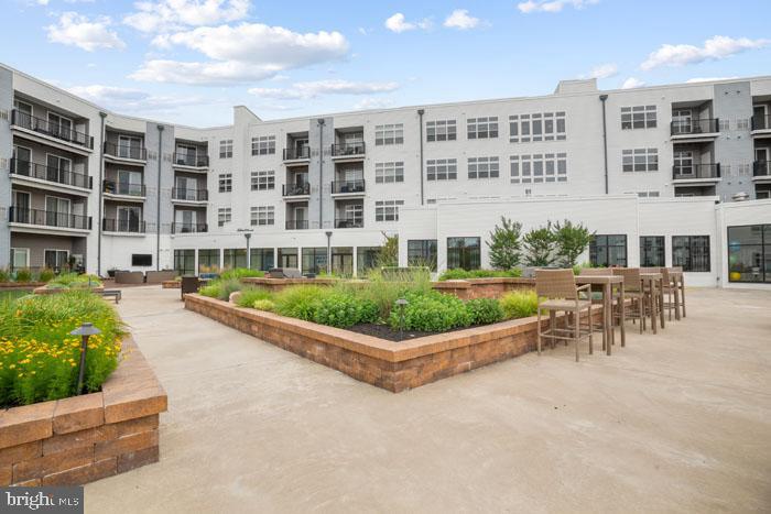 131 BRIDGE ST #3B-2-2337