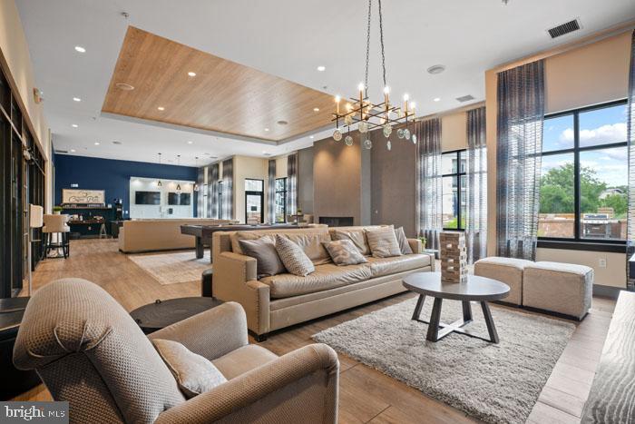 131 BRIDGE ST #2B-2-2330