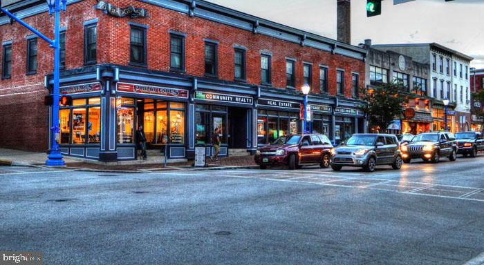 131 BRIDGE ST #2B-2-2302