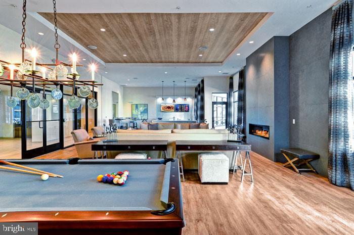 131 BRIDGE ST #1B-1-1227