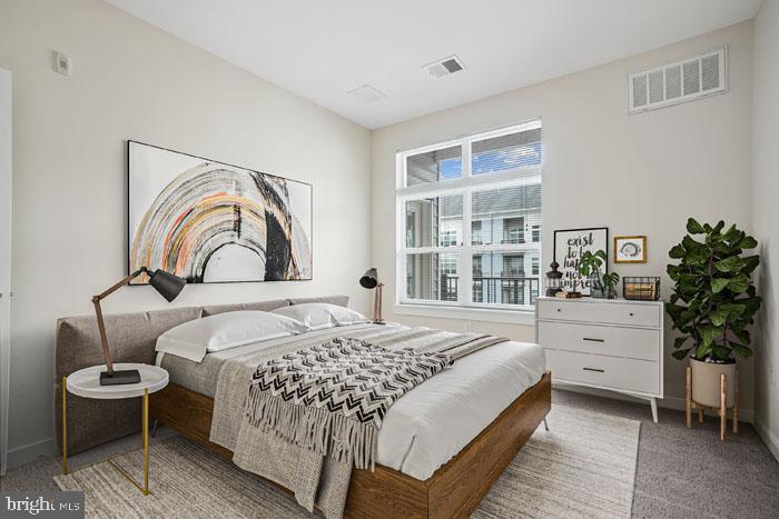131 BRIDGE ST #1B-2-2422