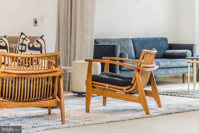 131 BRIDGE STREET 2B-2-2123